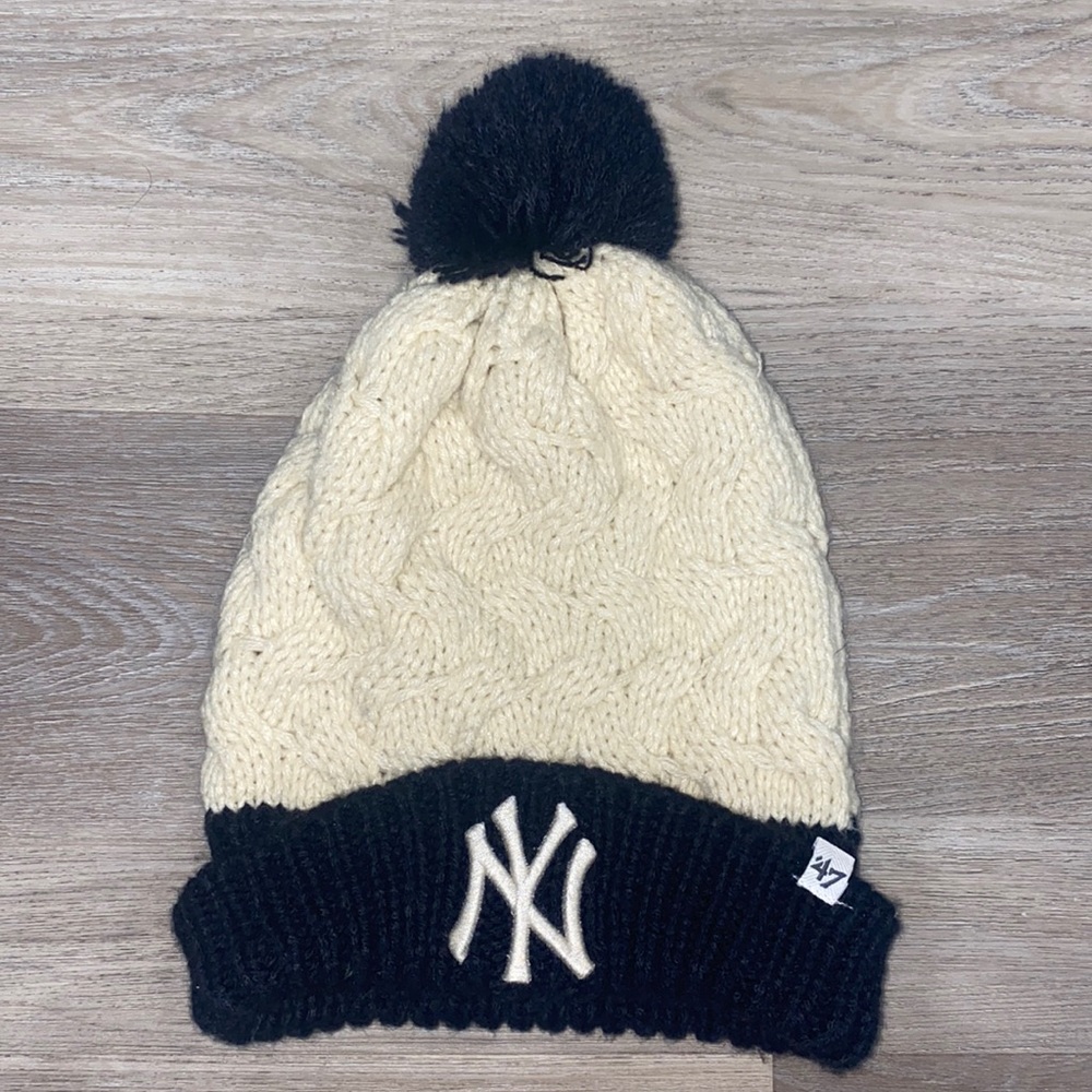 Yankee winter hat